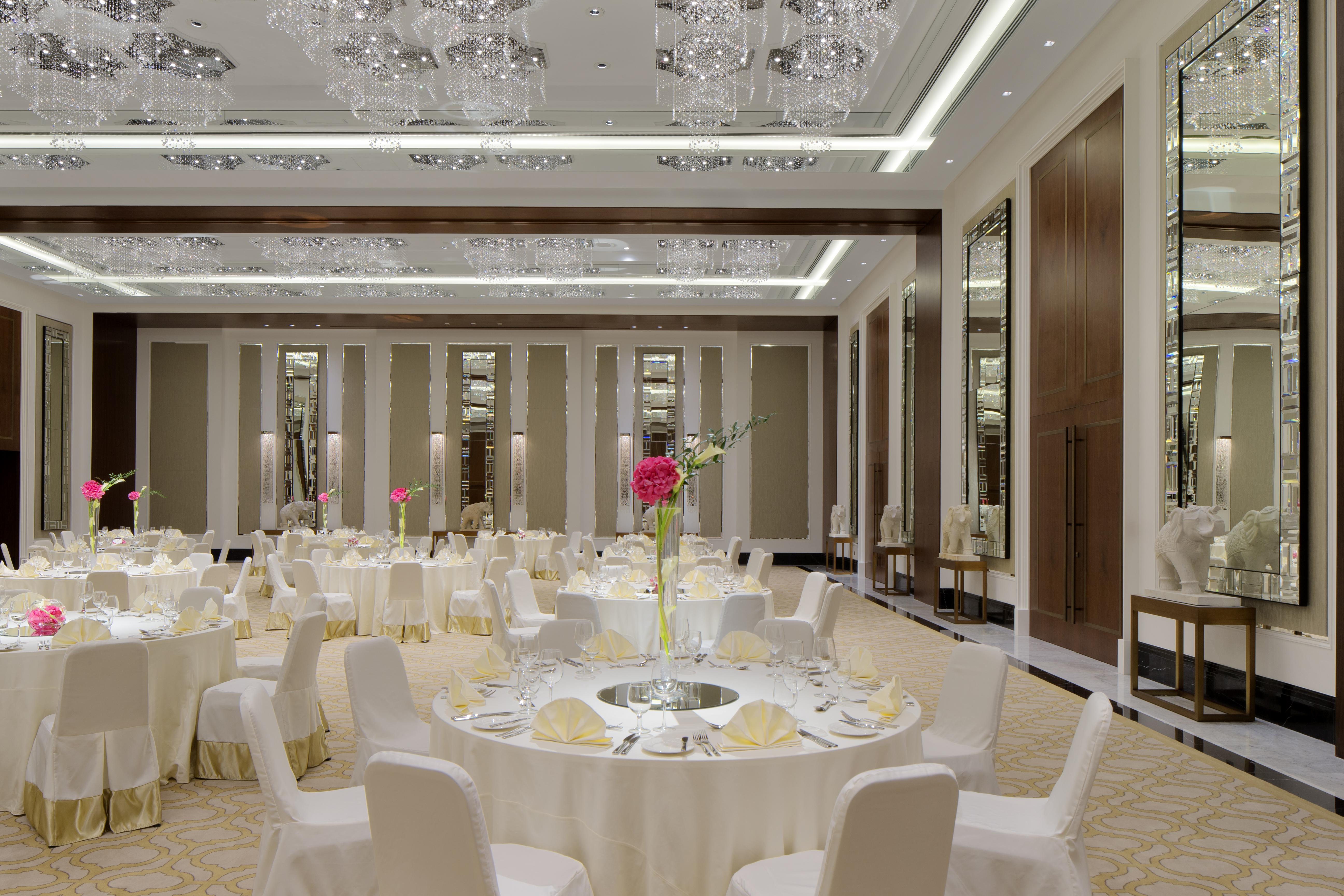 Taj 5*